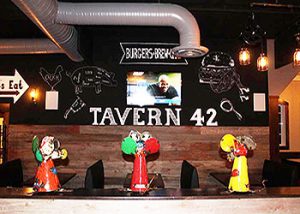 Tavern 42 Burgers Brew and BBQ Dining Room | Plantsville CT